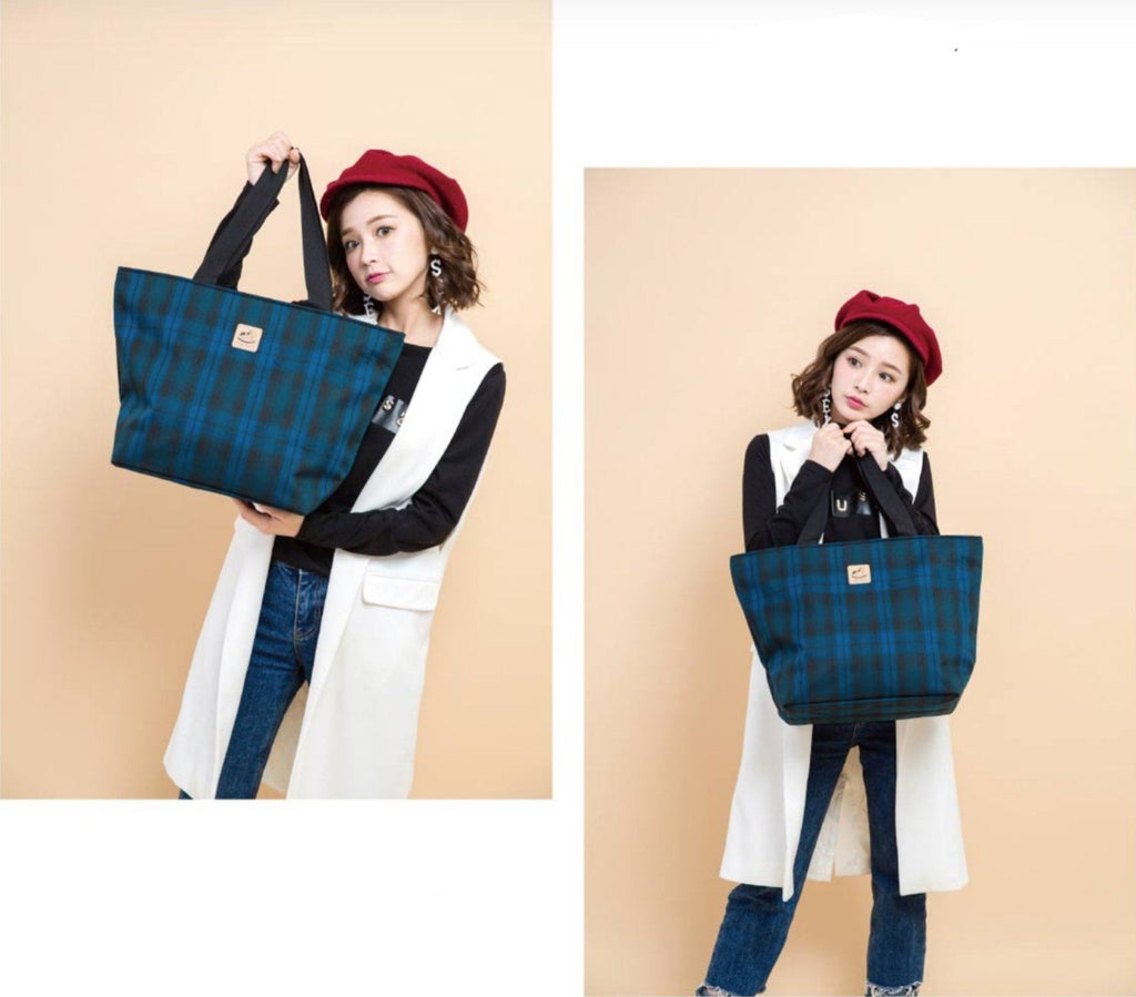 Black Weekend Shiba Large Travel Tote Tote Tworgis 